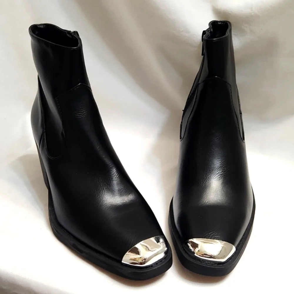 Truffle Collection Black Silver Western Steel Toe Ankle Boots (W Size 38)